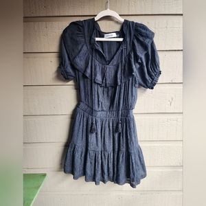 DO+BE black flowy short sleeve dress. Size S